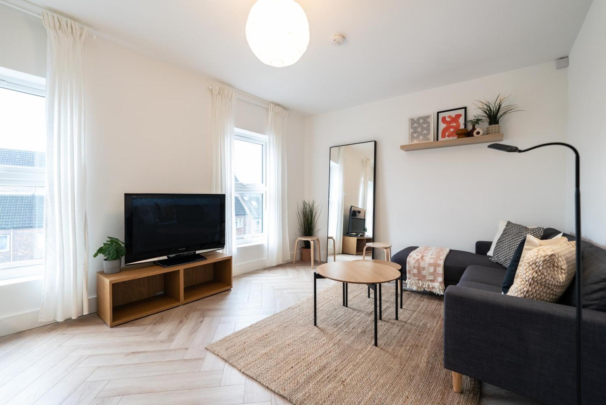 The Battersea Place - Charming 4Bdr Flat ลอนดอน ภายนอก รูปภาพ